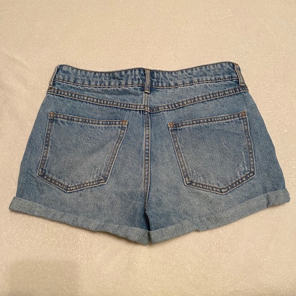 Forever 21 Distressed Denim Shorts - Picture 2 of 4